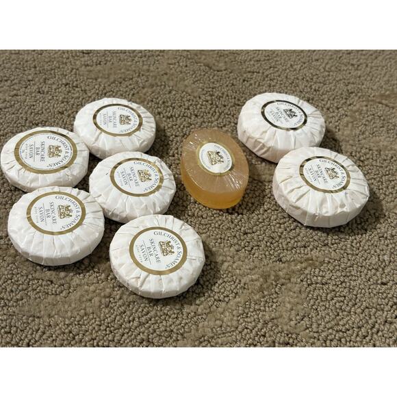 Gilchrist & Soames Soap Bar Mixed Lot of 8 Hotel Style Small Aloe Vera Glycerin - Picture 2 of 7